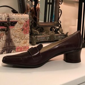 Joan & David Circa Comfort 365